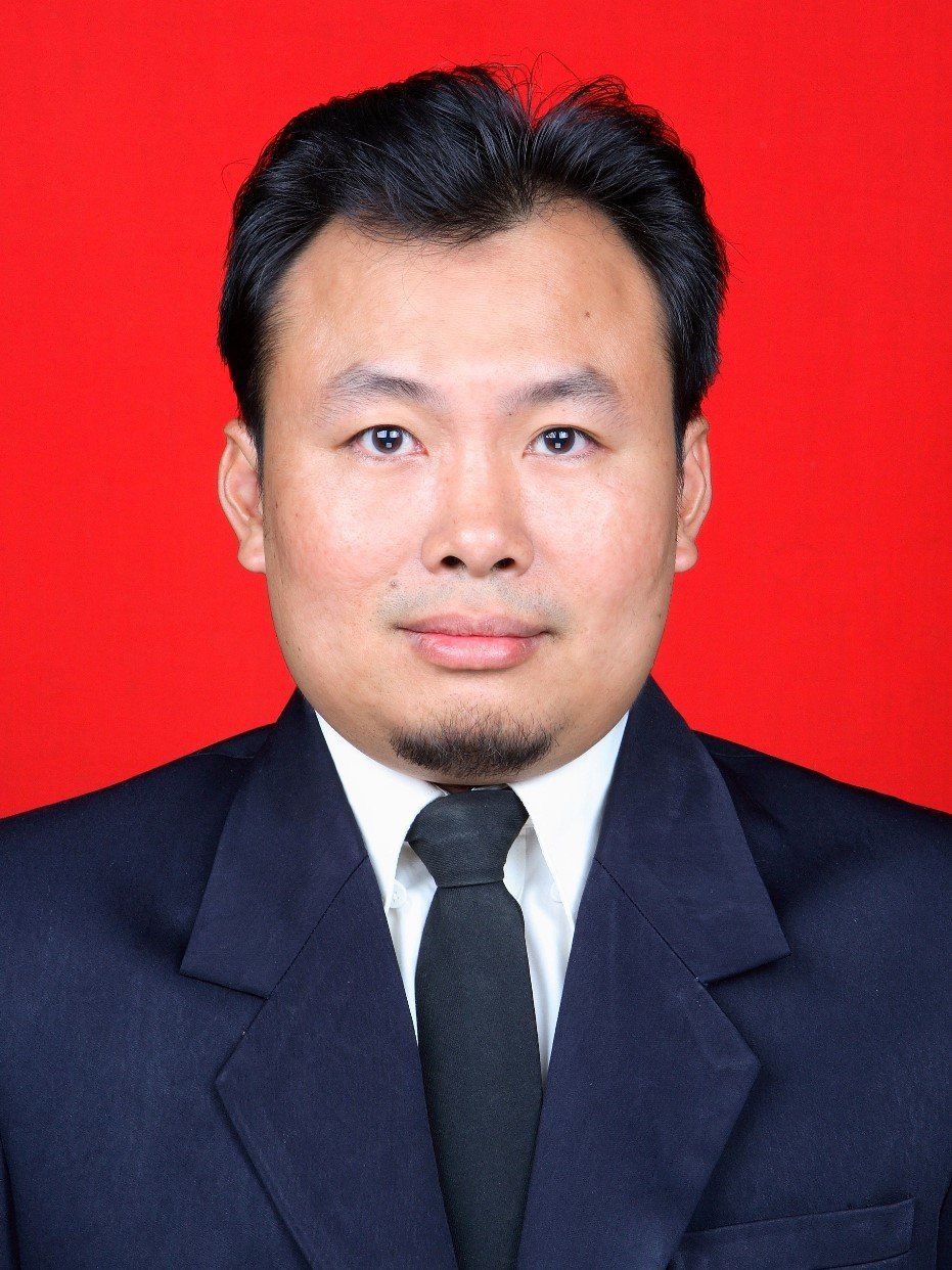 Dr. Syaiful Bakhri, M.M